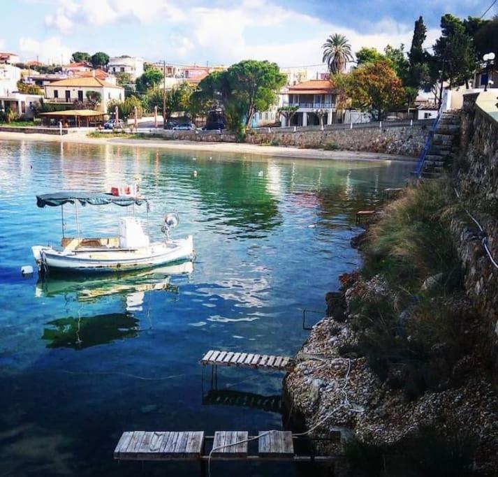 Κατοικία 80 Τ.Μ. Δίπλα Από Την Θάλασσα Στην Ελιά. Elia  Exterior foto